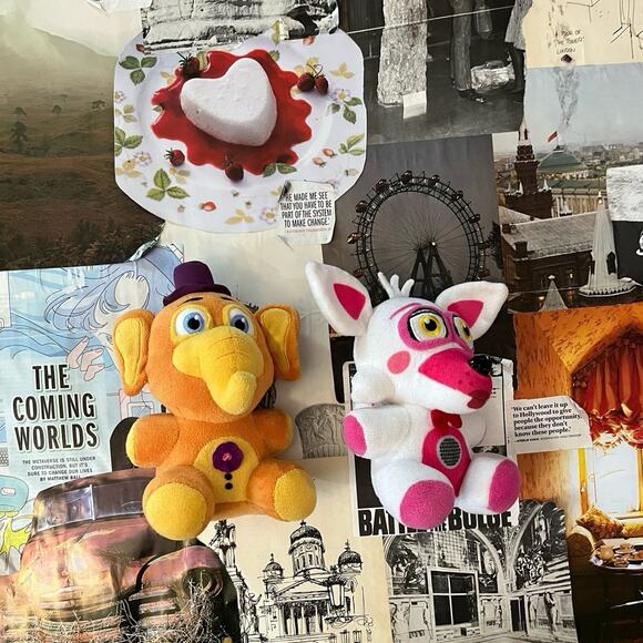 fnaf funko plushies - Picture 1 of 4